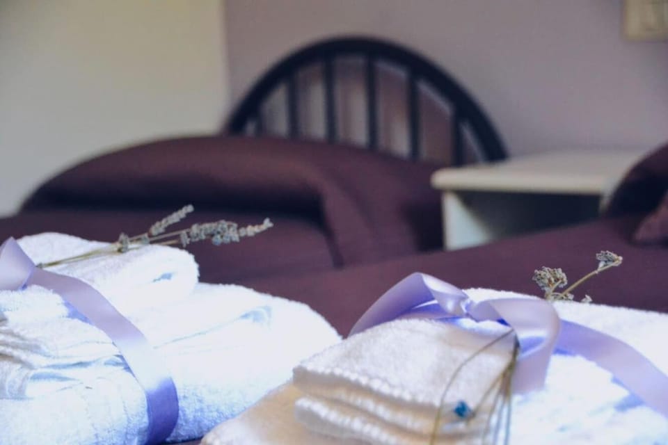 Bed, Decorative detail
