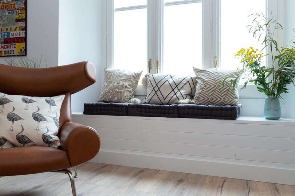 Living room, Decorative detail