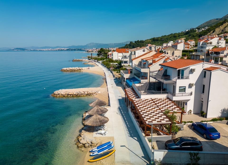 Property building, Day, Beach, Sea view