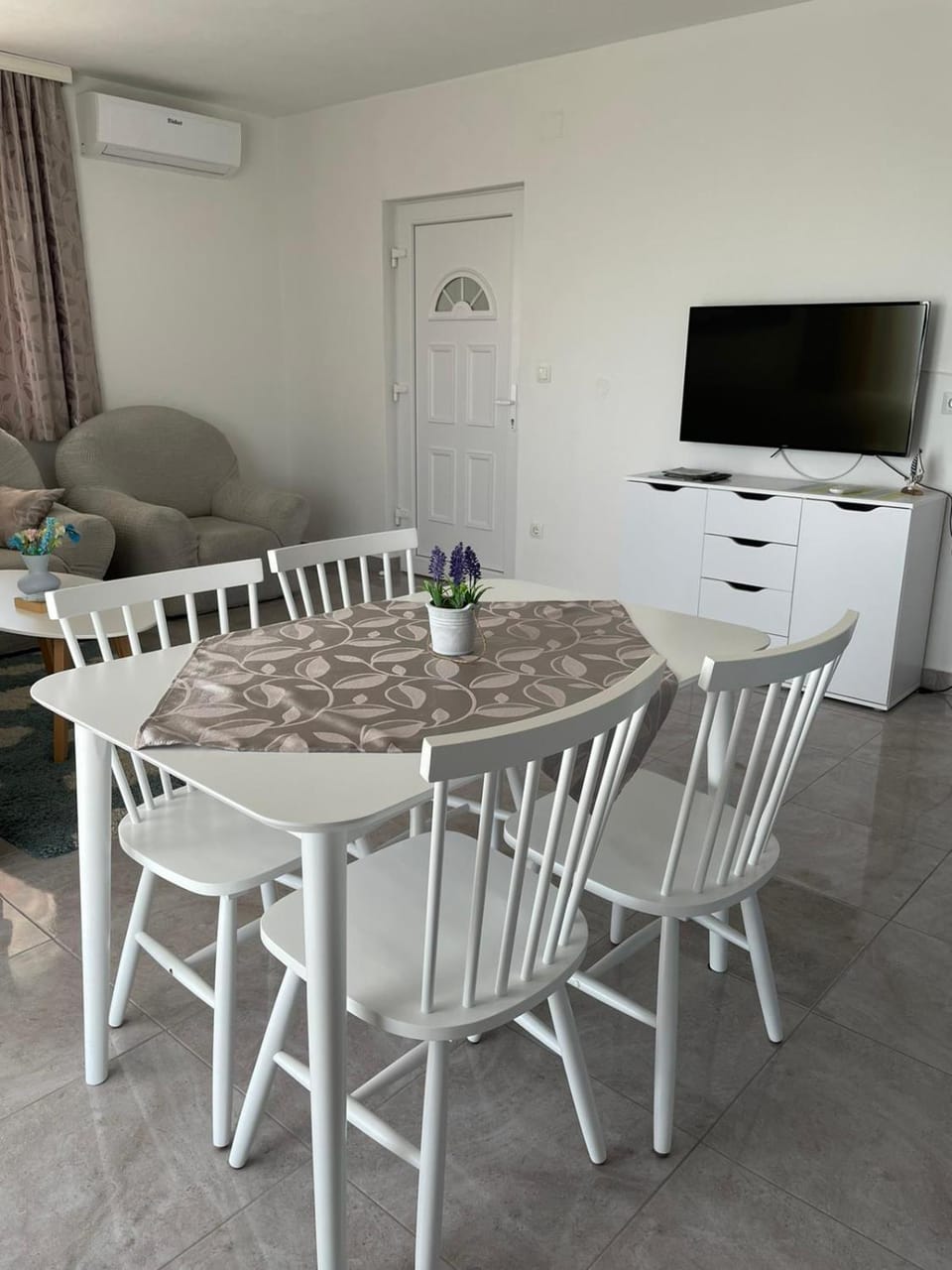 Apartmani Mateja Apartment in Šibenik-Knin County, Croatia