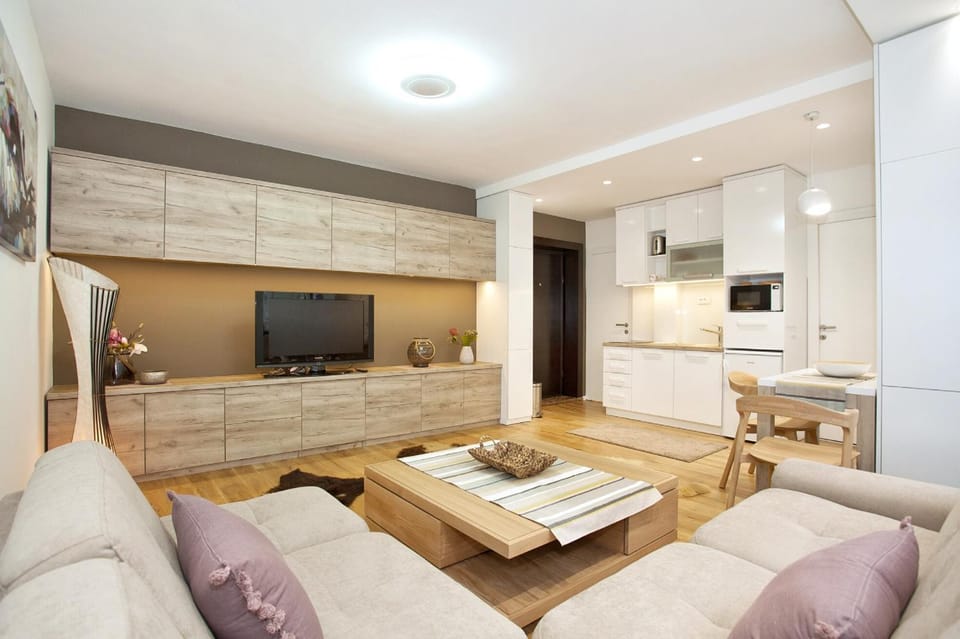 TV and multimedia, Living room