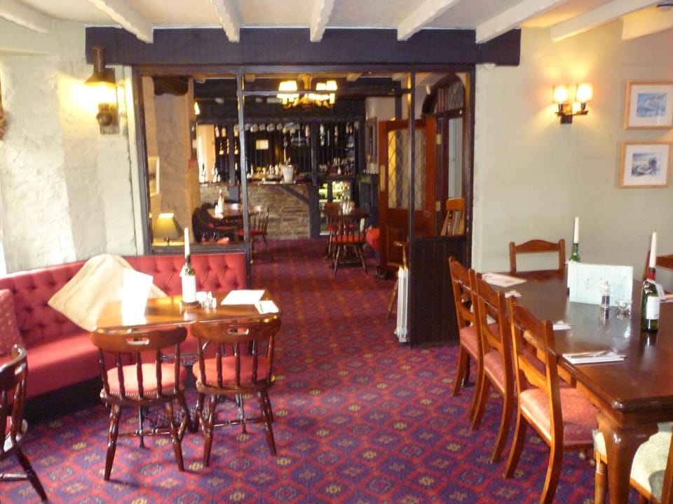 Restaurant/places to eat