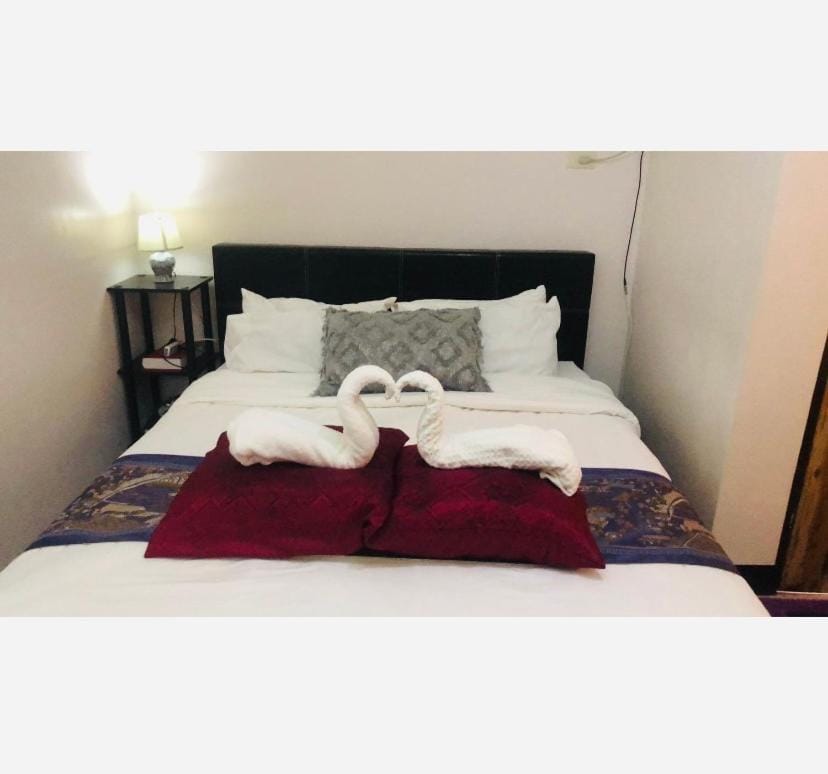 Estien’s Cozy Condotel to Stay Apartment in Bacoor