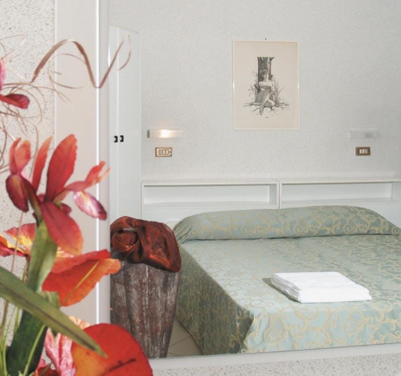 Hotel Liverpool Hotel in Cervia
