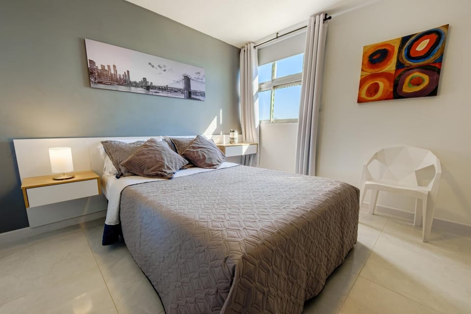 Bed, Photo of the whole room, Bedroom