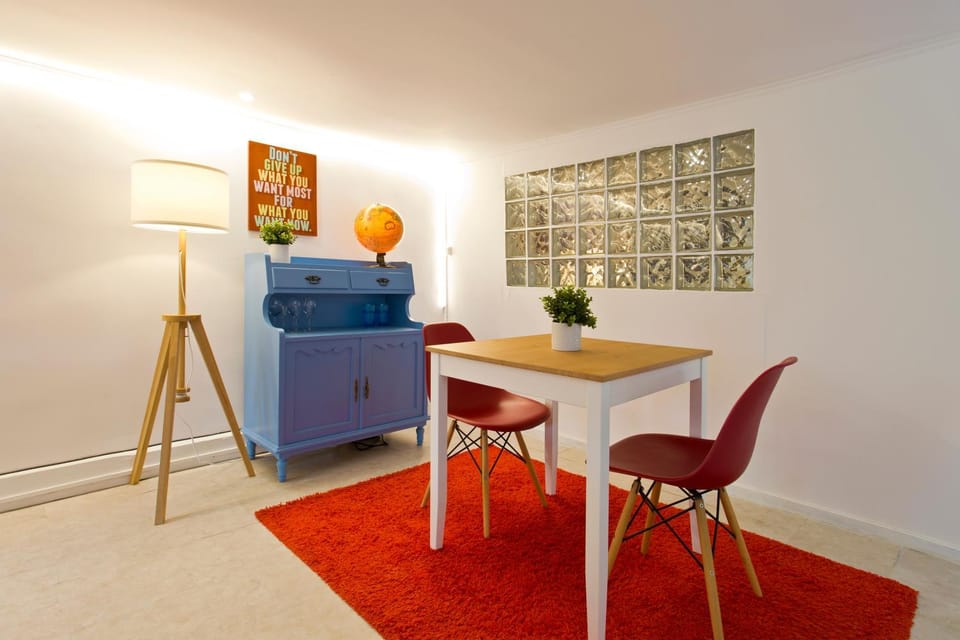 Decorative detail, Dining area