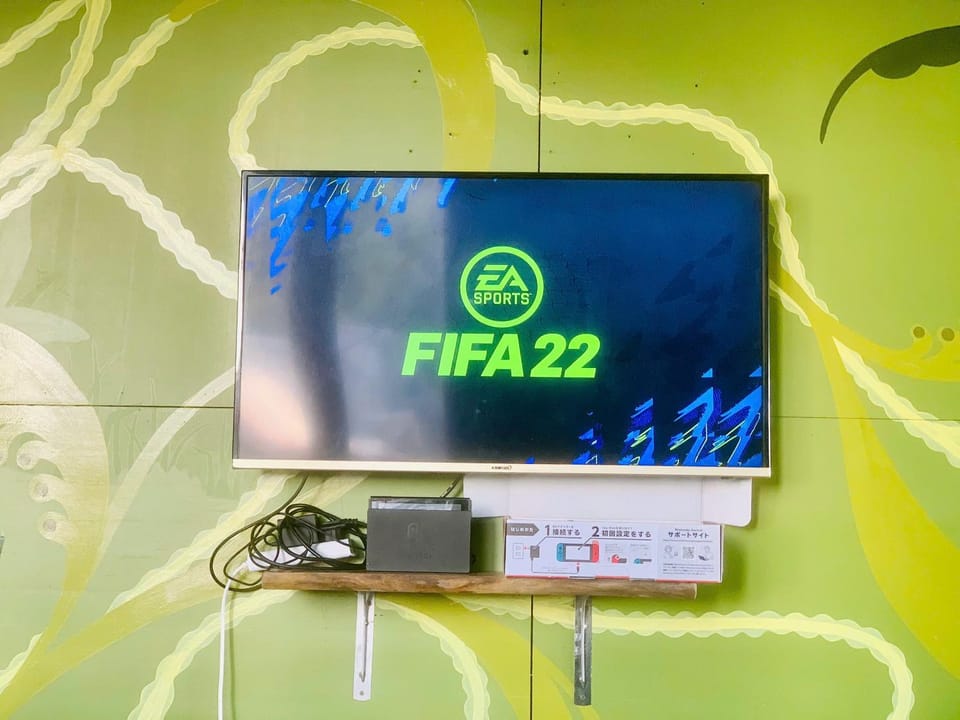 Game Room, Entertainment