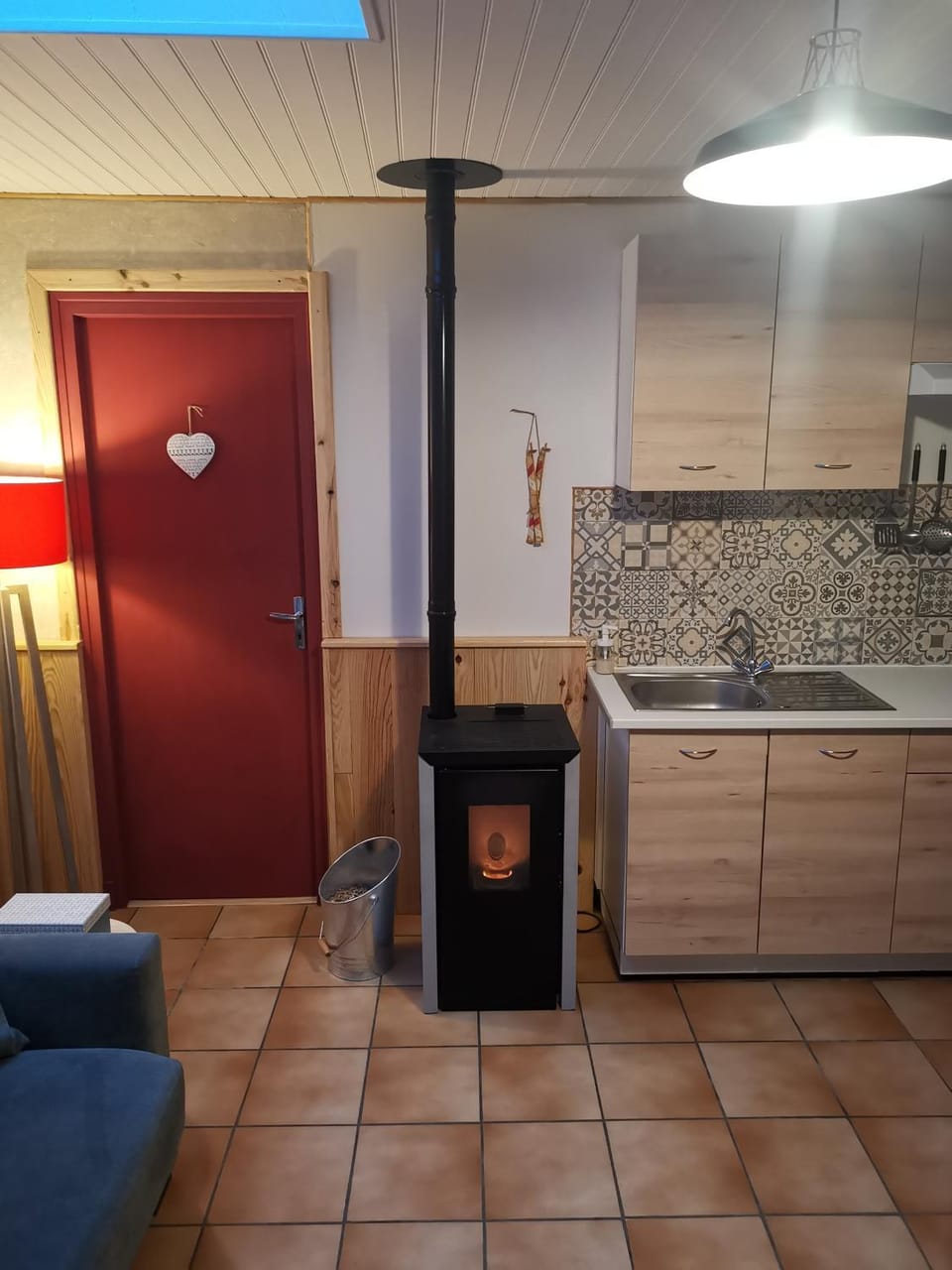Kitchen or kitchenette, Living room