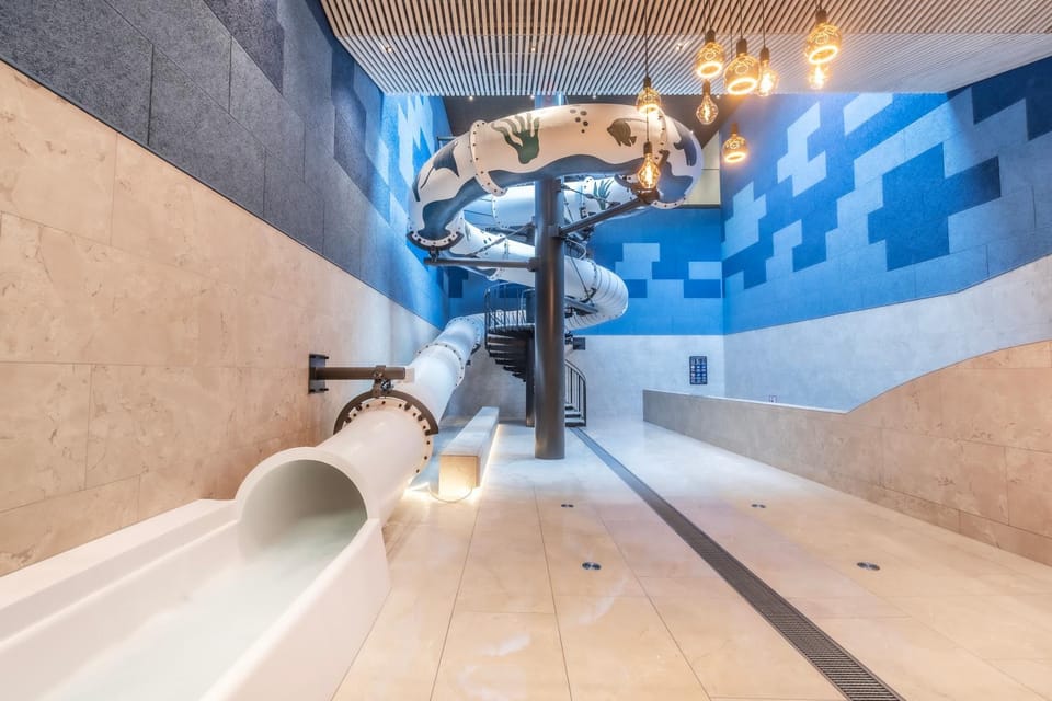 Aqua park, Swimming pool