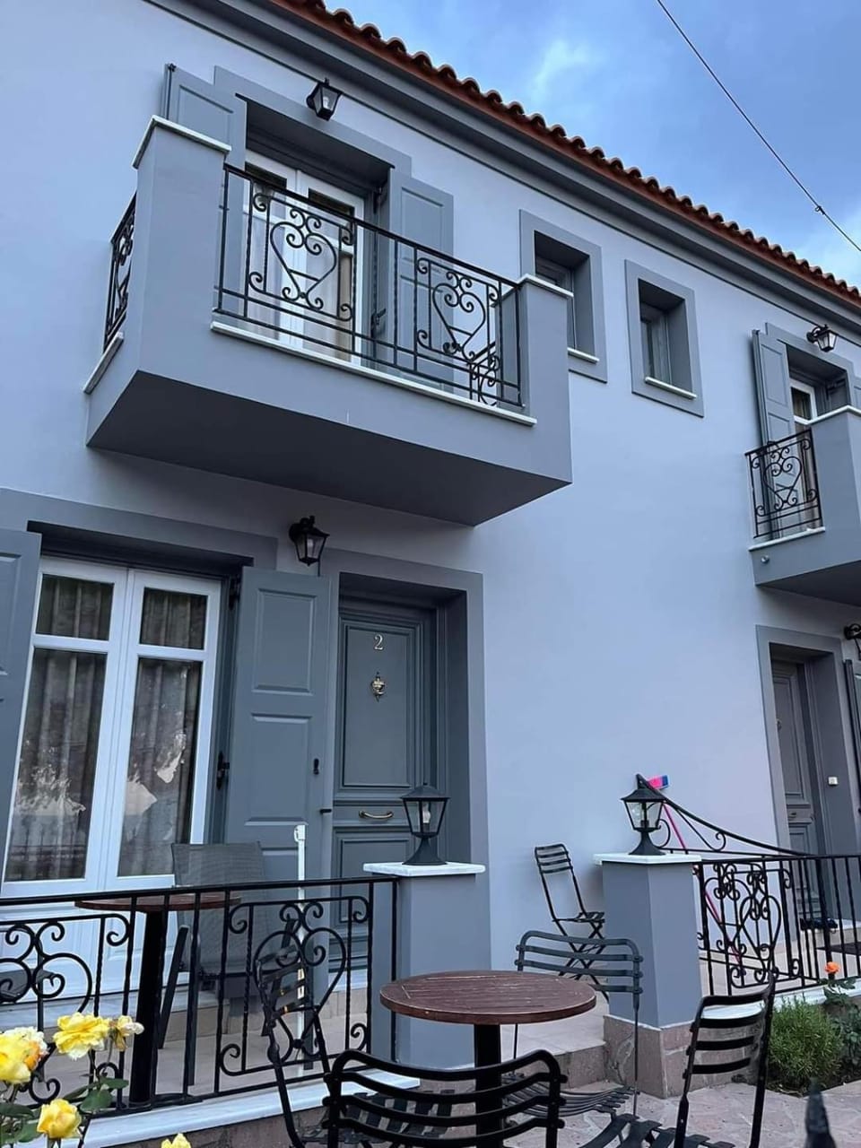 Property building, Balcony/Terrace