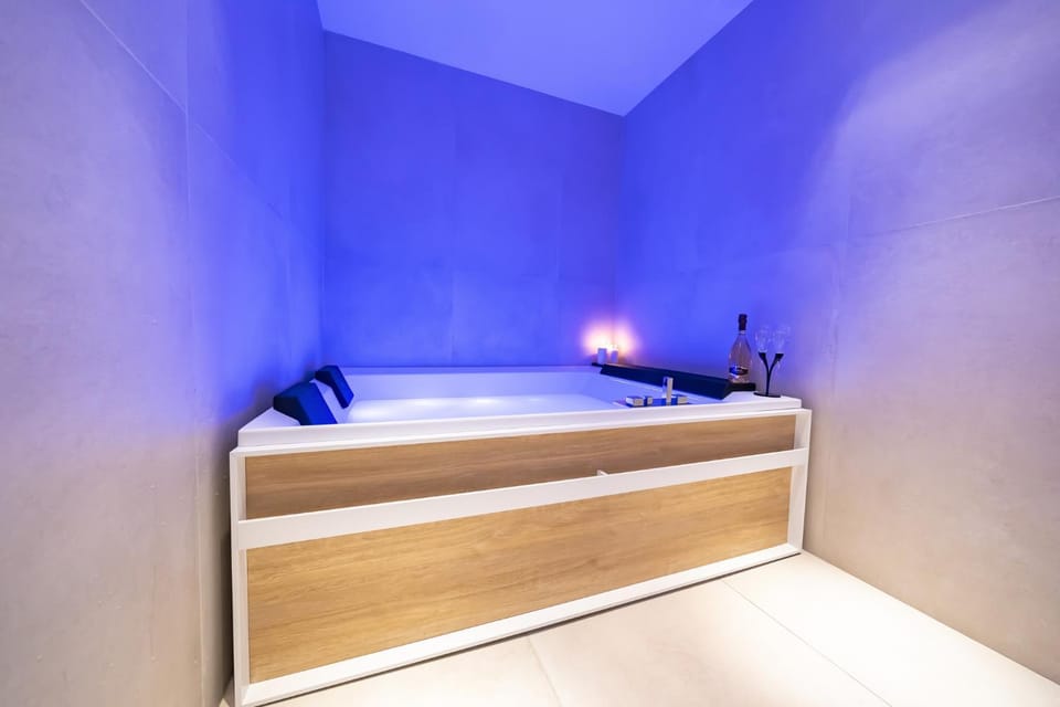 Elite Accommodations & Hydromassage Pool Bed and Breakfast in Reggio Calabria