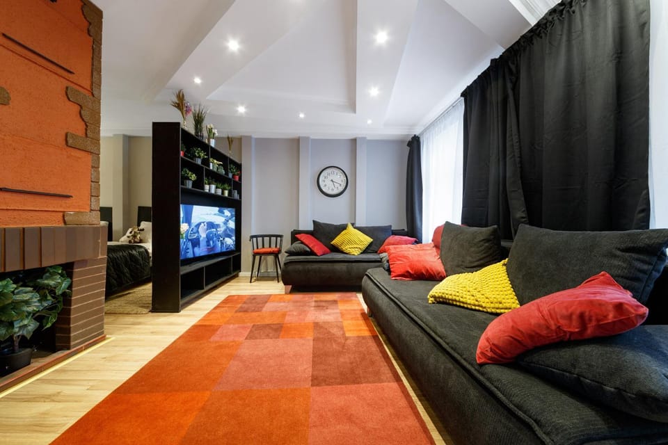 TV and multimedia, Living room, Seating area