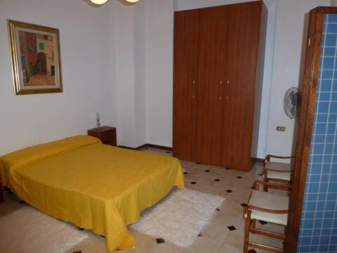 Bed, wardrobe