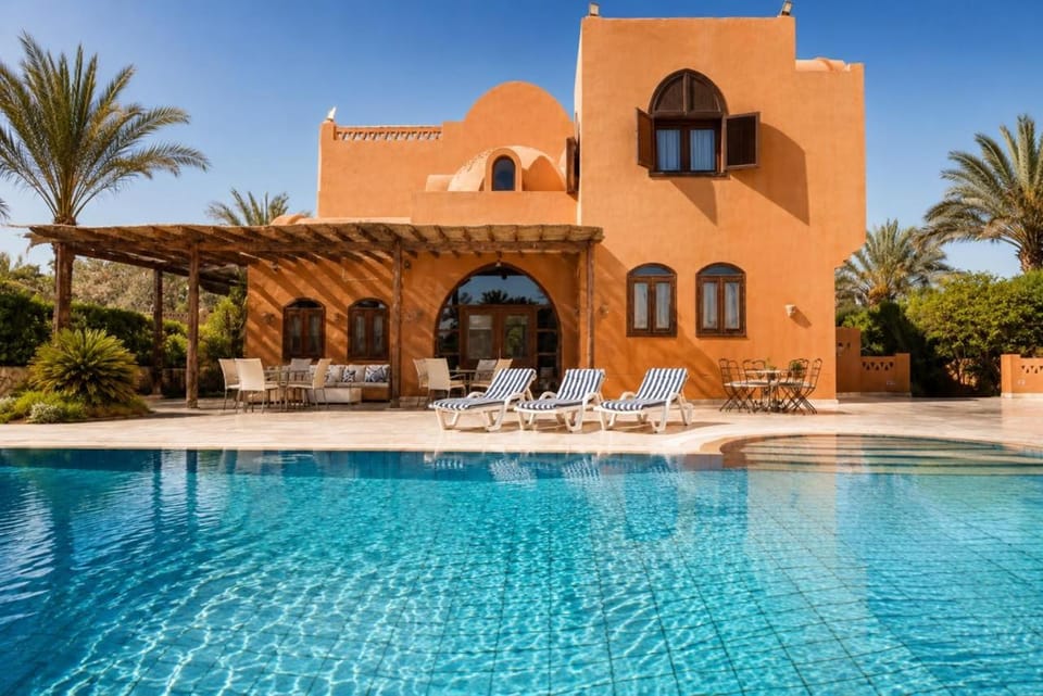 Property building, Swimming pool