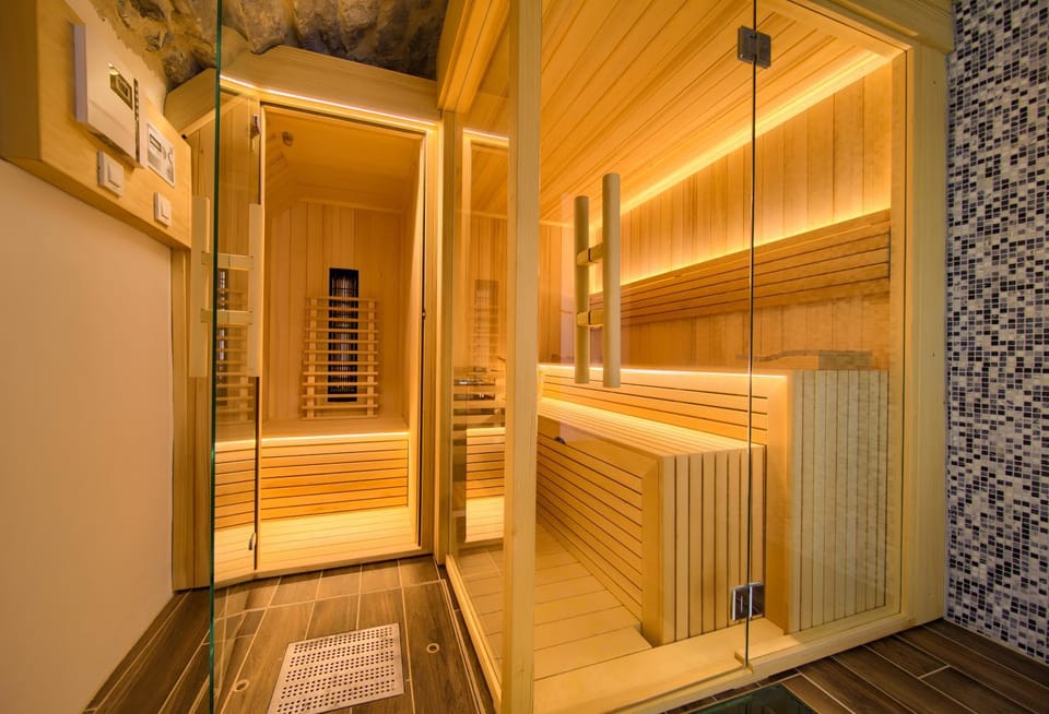 Sauna, Sauna, Spa and wellness centre/facilities