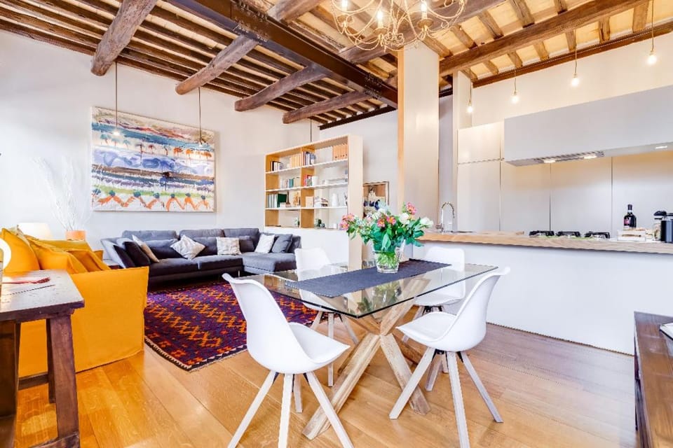Residenza Borgo Pio Apartment in Rome
