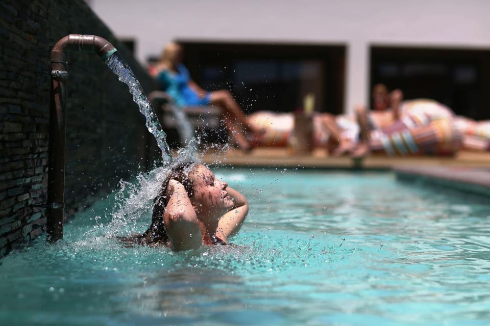 People, Swimming pool, Family