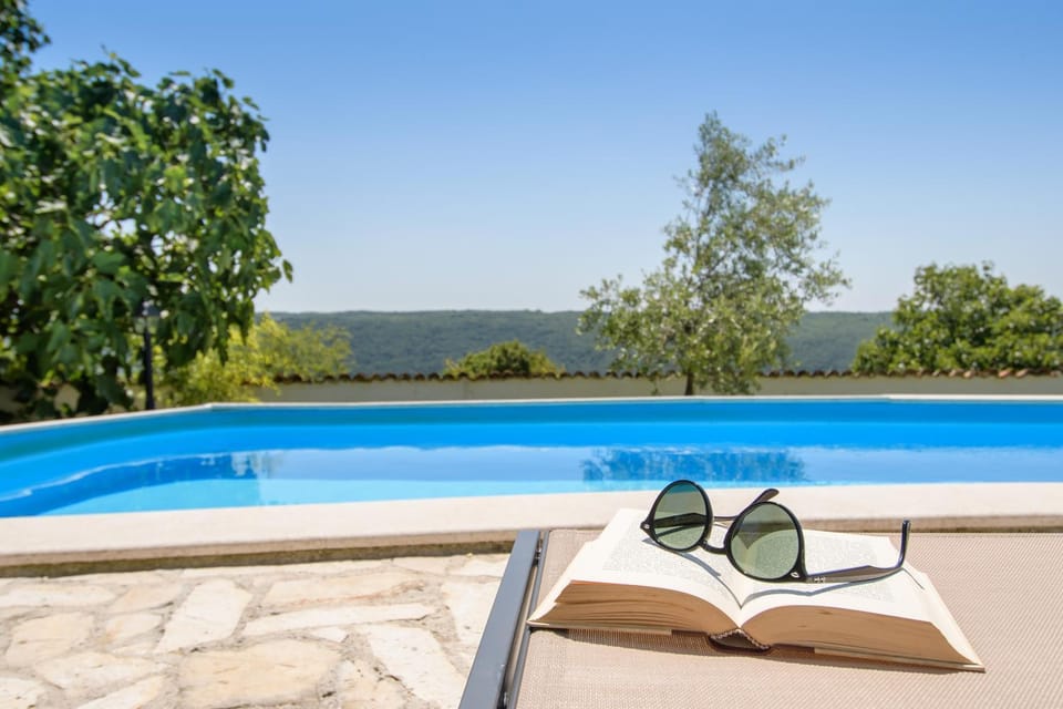 Patio, Day, Natural landscape, Garden, Balcony/Terrace, Pool view, Swimming pool, Swimming pool, sunbed