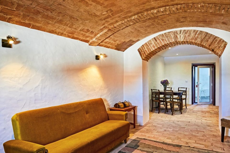 Living room, Lounge or bar