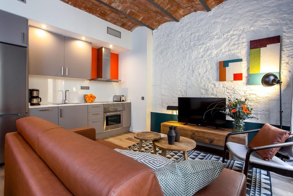 Communal lounge/ TV room, Living room