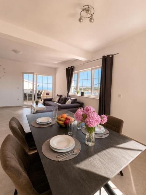 Apartments Marina Apartment in Lopar