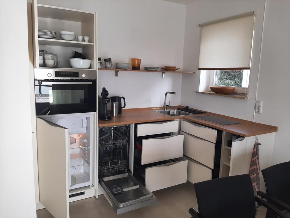 Ferienwohnung mit Seeblick und PKW Abstellplatz am Haus Apartment in Konstanz