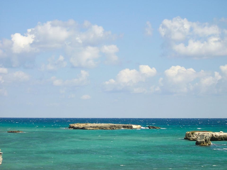 Nearby landmark, Natural landscape