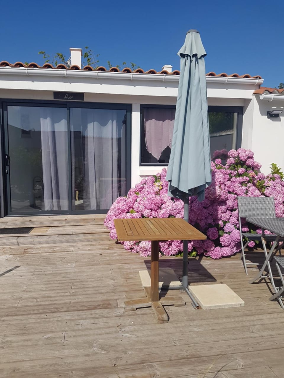 Appartement Aix (1 à 2 personnes) Apartment in Nouvelle-Aquitaine
