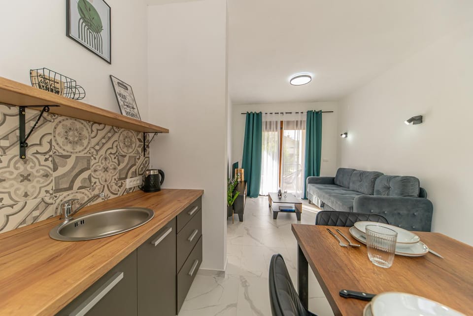 Kitchen or kitchenette, Living room, Dining area, stove