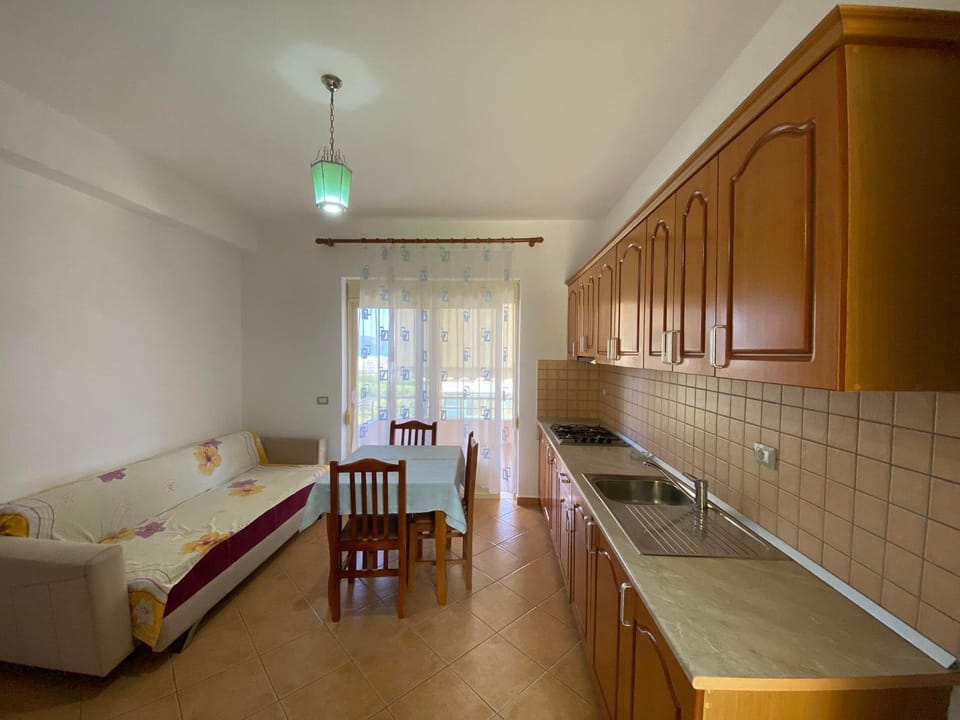 Bed, Kitchen or kitchenette, Living room, Dining area, stove