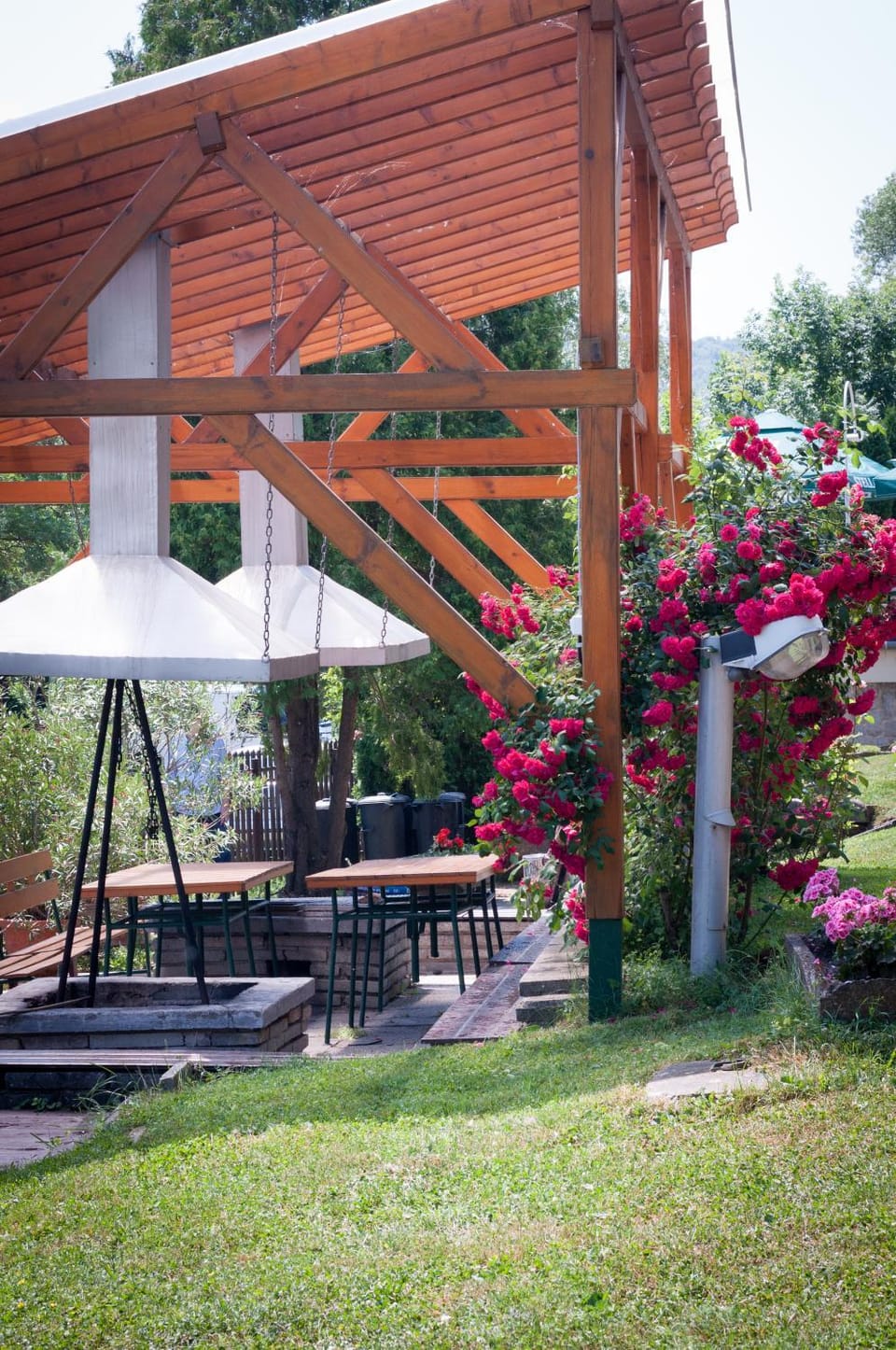 Activities, BBQ facilities, Evening entertainment