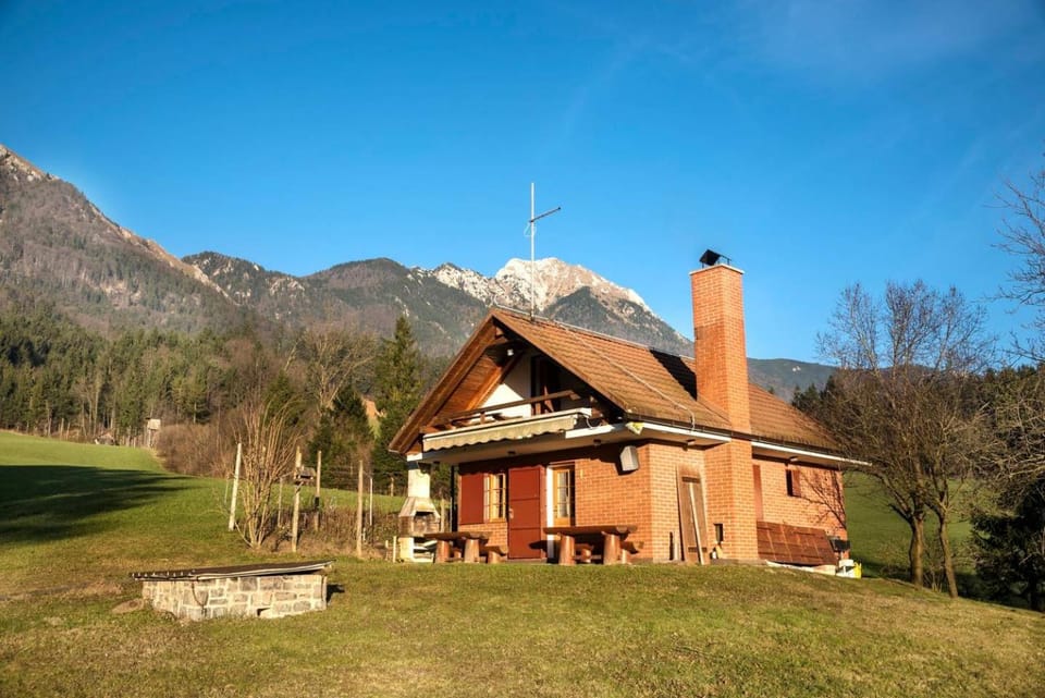 Little dream house in a perfect spot House in Slovenia