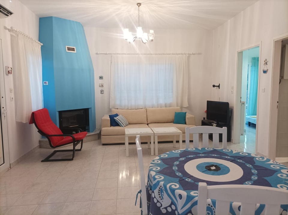 Beachfront Eva's House House in Decentralized Administration of Macedonia and Thrace