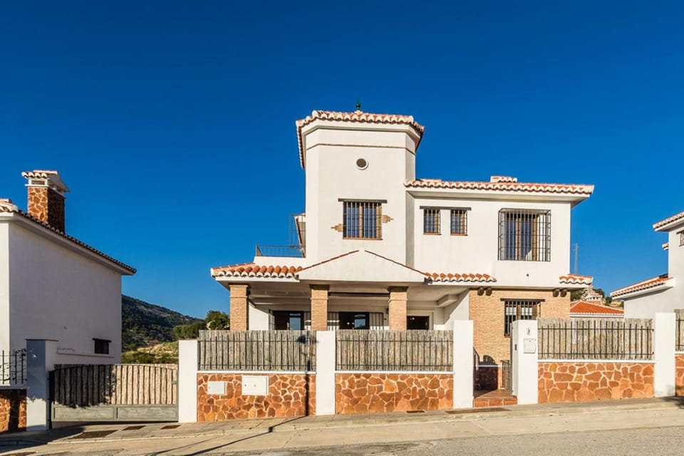 Property building, Landmark view
