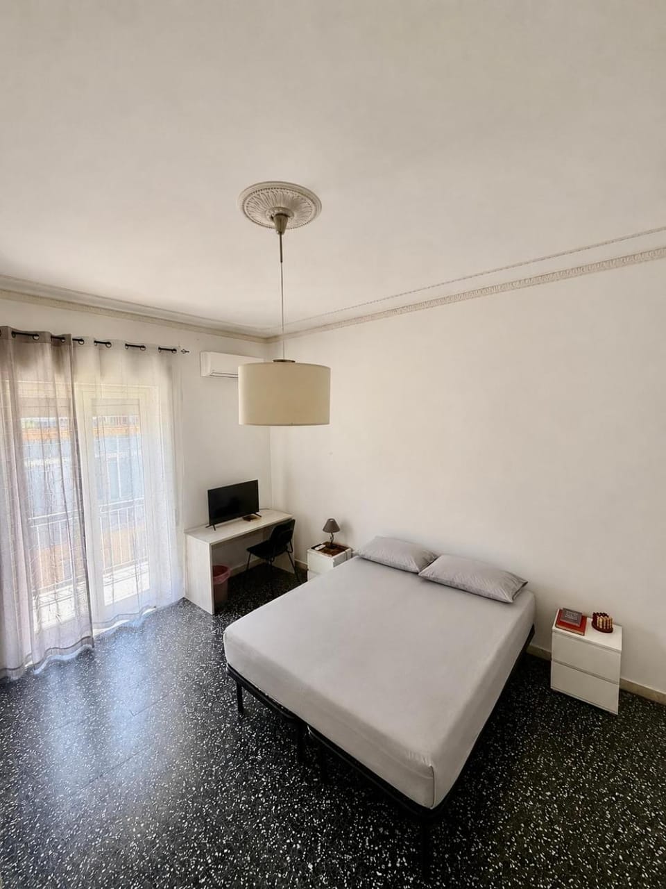 DRACME Private Rooms in Neapolis Apartment in Syracuse