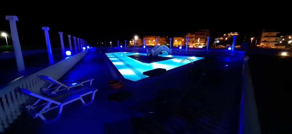 Pool view, Swimming pool