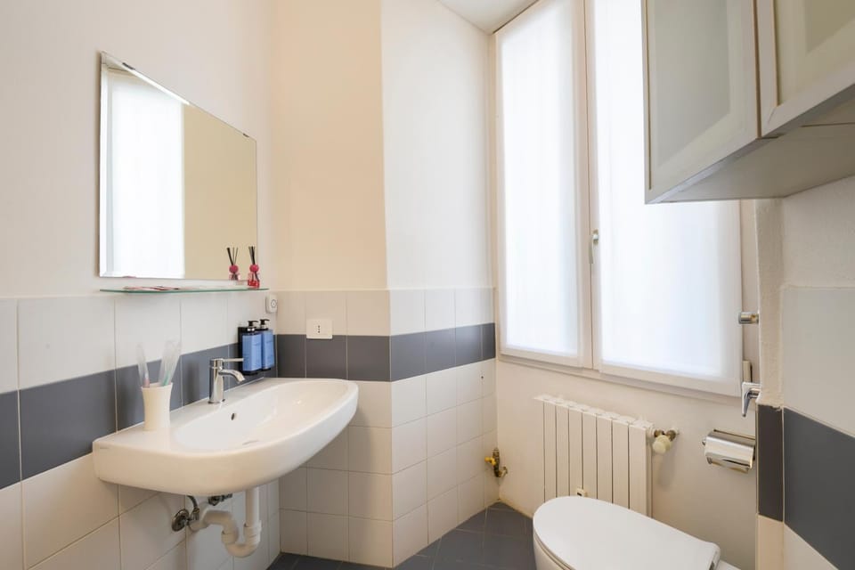 Milan Royal Suites - Centro Apartment in Milan