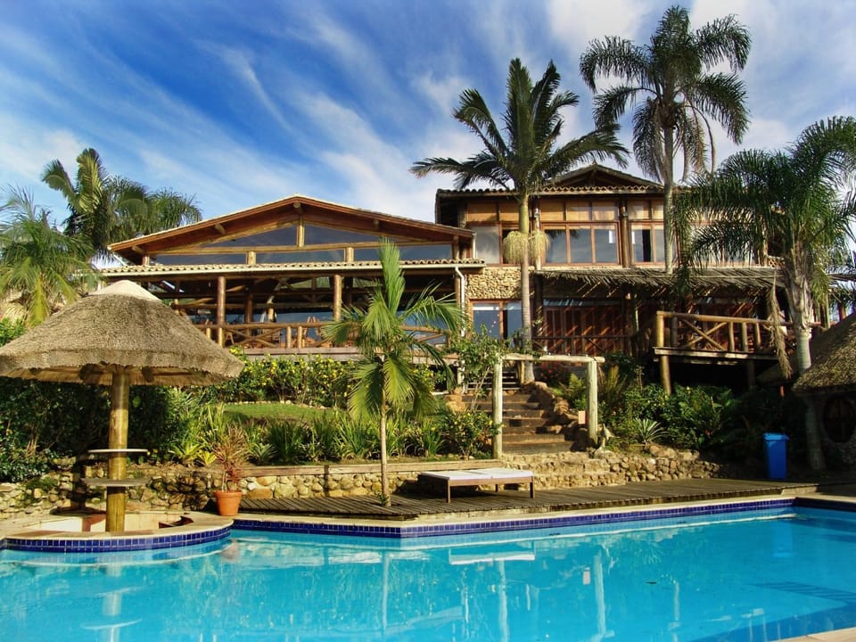 Restaurant/places to eat, Swimming pool
