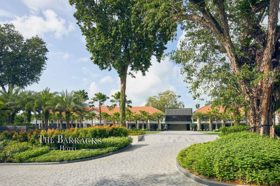 Property building, Facade/entrance