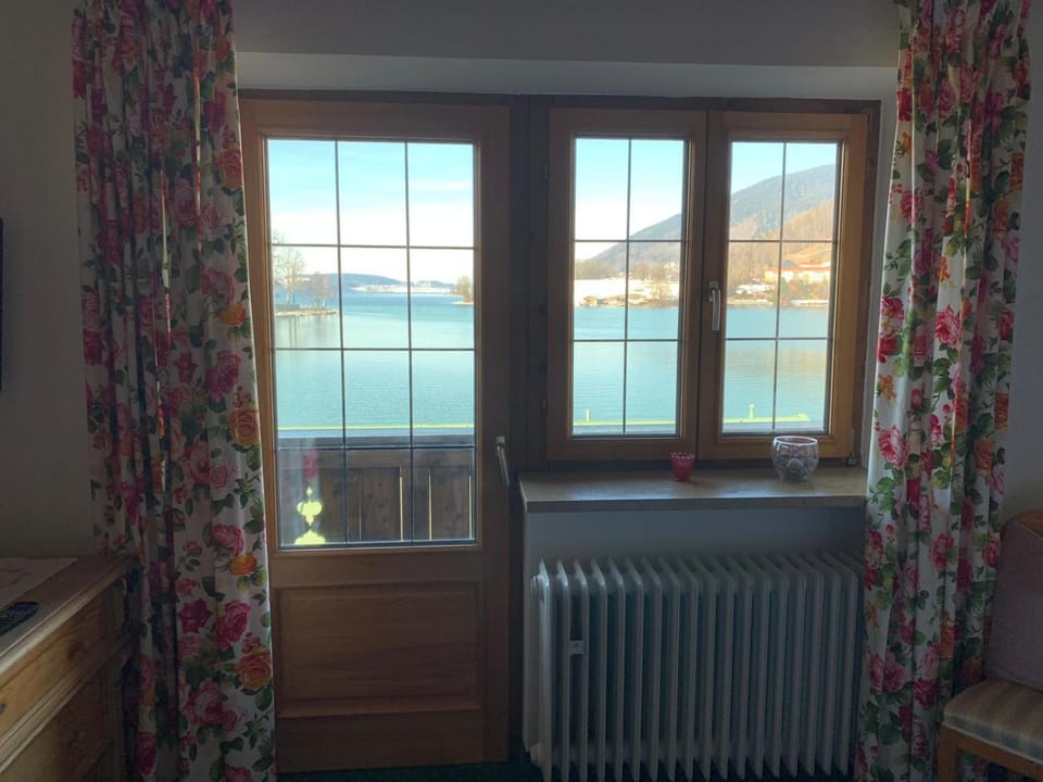 Haus Kaiser Bed and Breakfast in Tegernsee