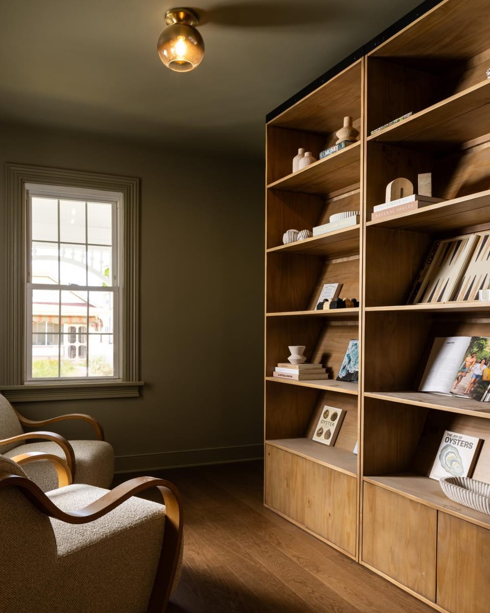 Communal lounge/ TV room, Library, Seating area