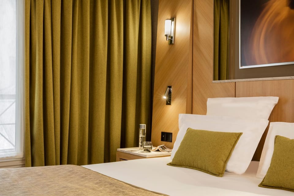 Decorative detail, Bedroom