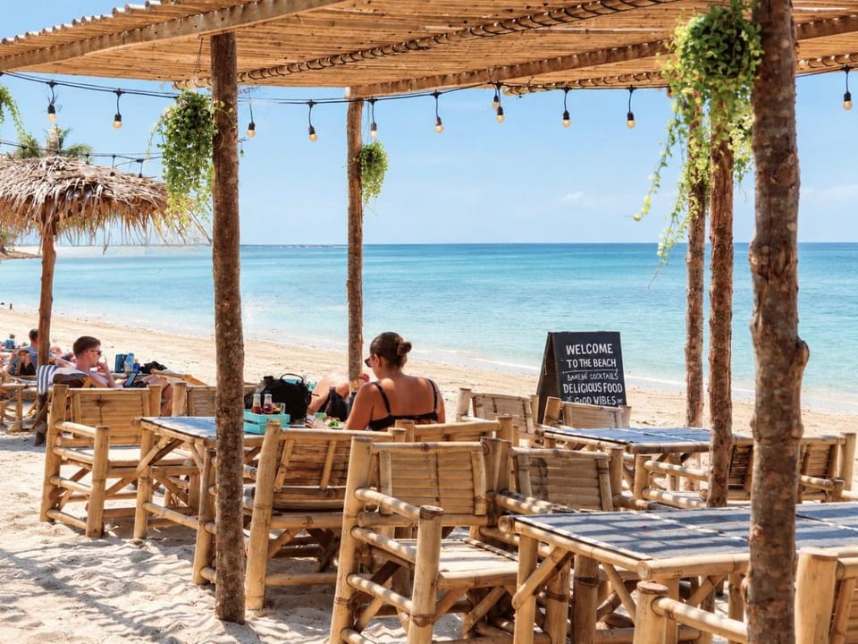 Tiki Beach Koh Phangan Beach Restaurant Bar and Coworking Hotel in Ko Pha-ngan Sub-district