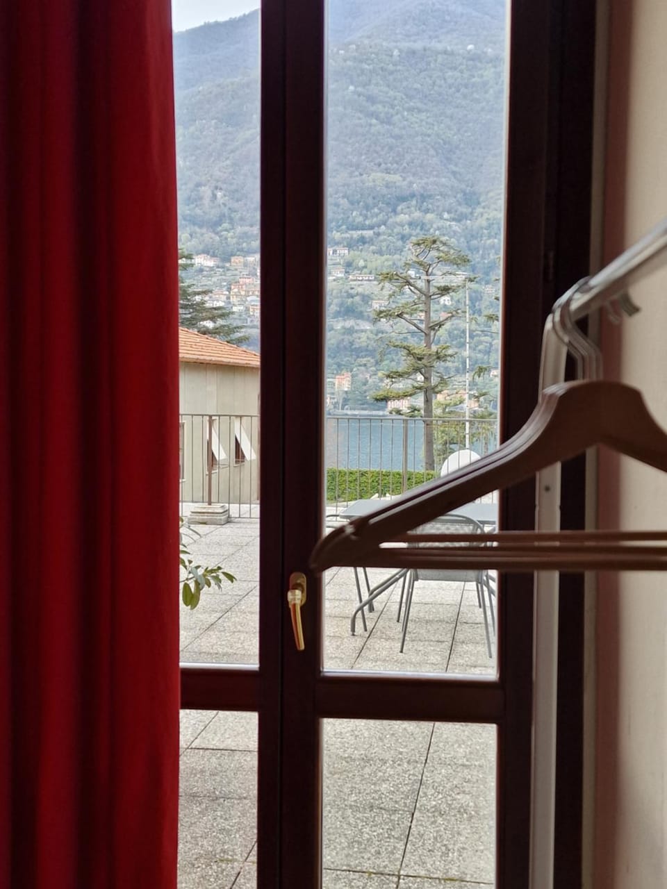 Balcony/Terrace, Mountain view