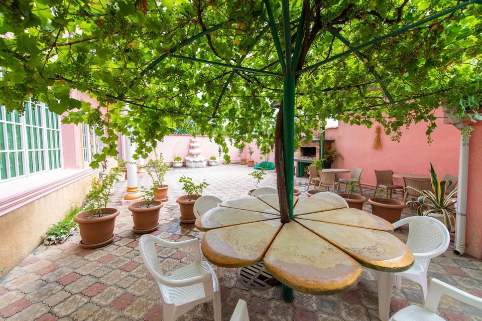 Apartments City On The Palm Bed and Breakfast in Tbilisi, Georgia