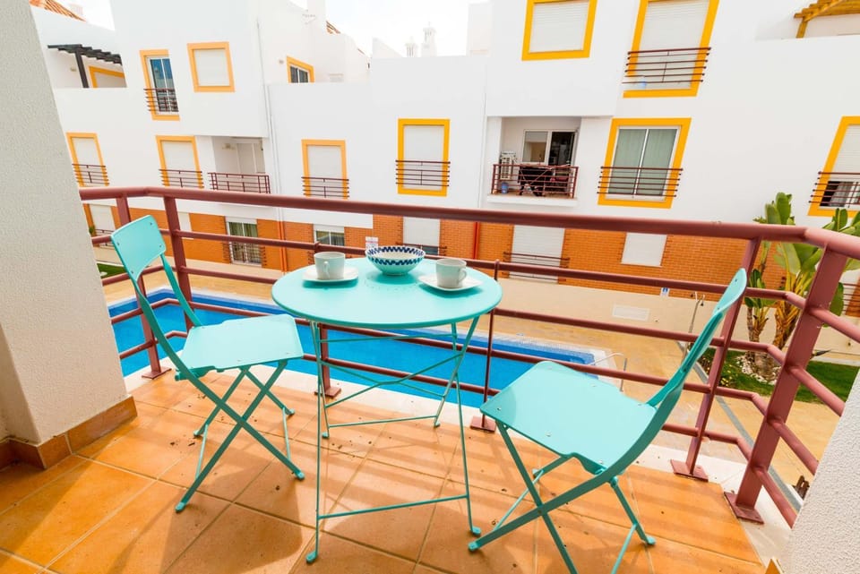 Balcony/Terrace, Dining area