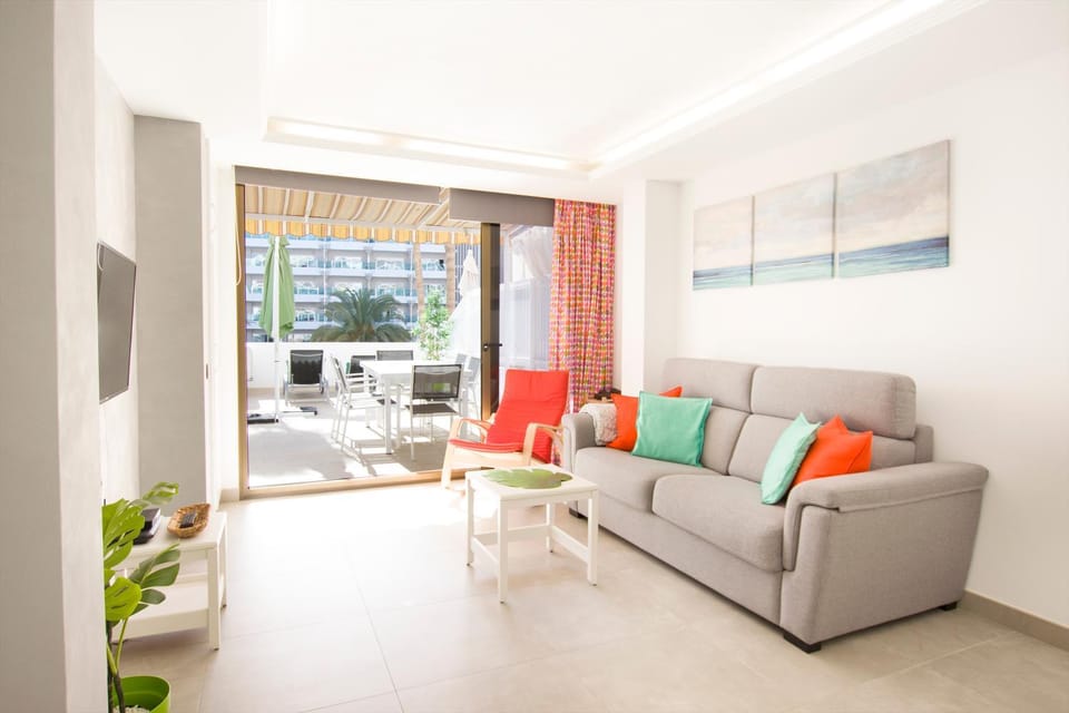 Balcony/Terrace, Living room