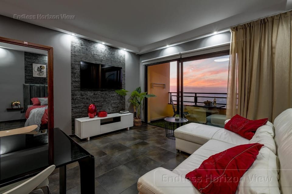 Communal lounge/ TV room, TV and multimedia, Living room, Seating area