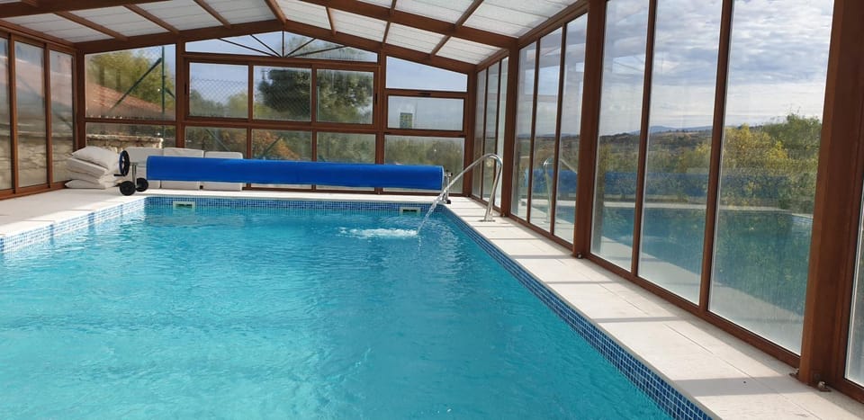 Swimming pool, Swimming pool
