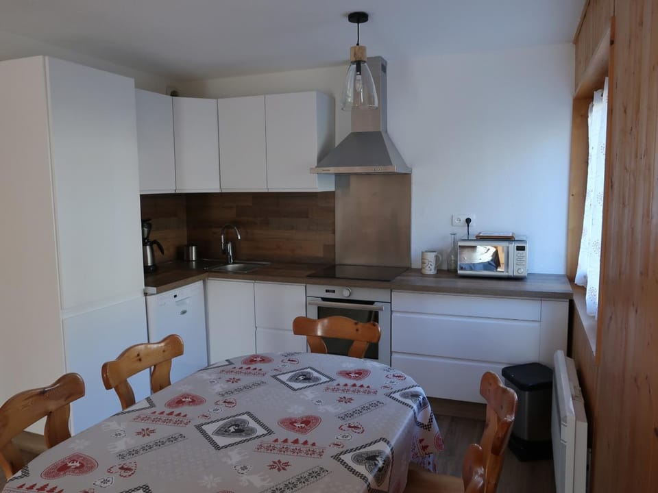 3 pièces pour 8 personnes, terrasse spacieuse, Valloire - FR-1-263-455 Apartment in Auvergne-Rhône-Alpes